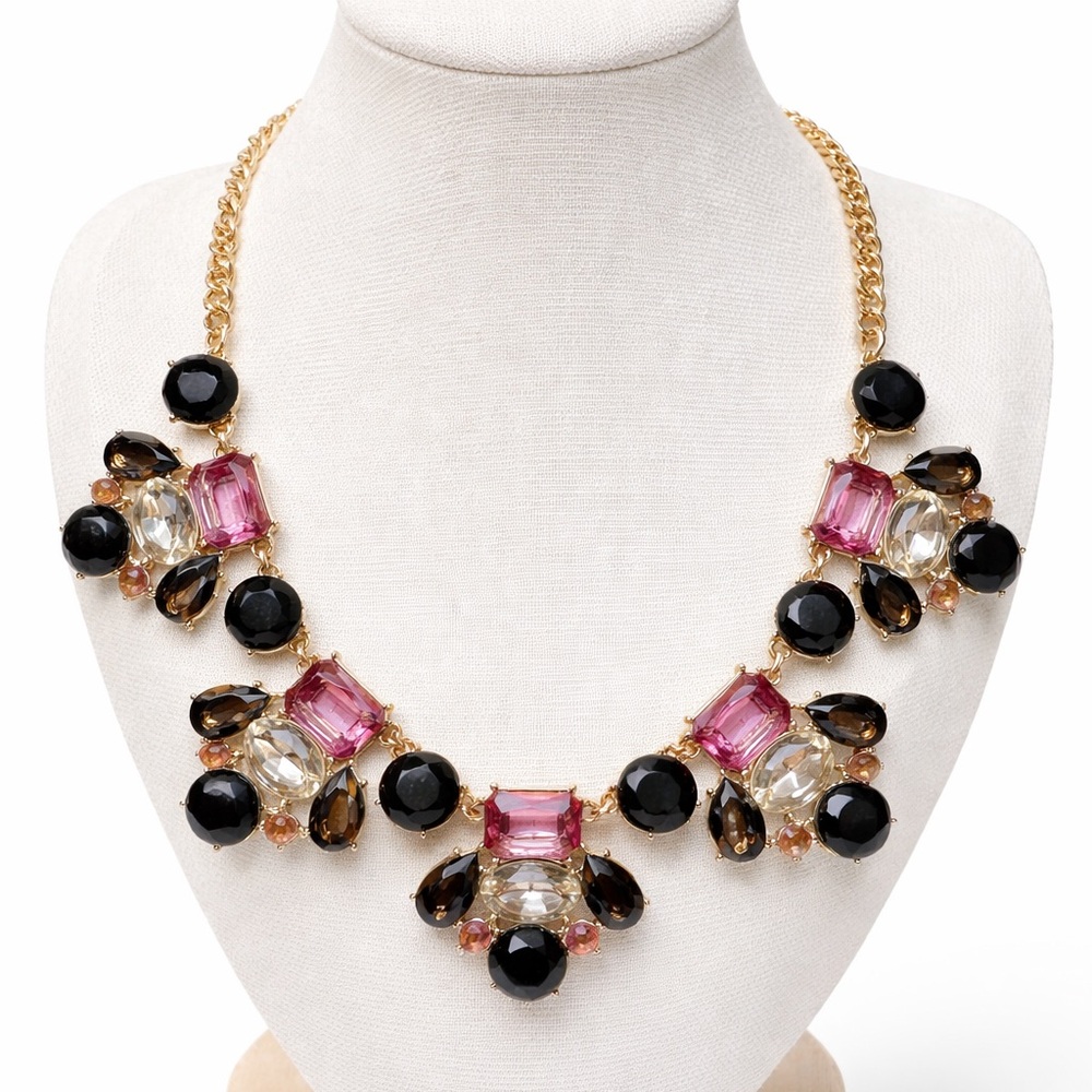 Charter Club Statement Necklace Pink Purple Crystal Gold Tone Bib‎ Necklace NWT
